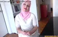 حصلت وقحة الرقيق bdsm الشقراء على علاجات للوجه بعد ممارسة الجنس الشرجي الوحشي مع أسلوب كلب سيدها.