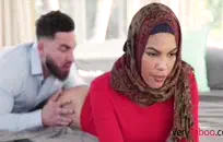 امرأة مسنة تحب القضيب الشاب.