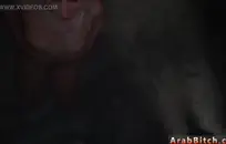 نائب الرئيس في فم الفرخ الشقراء على المفاجئة.