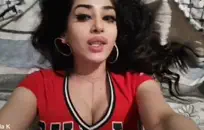 عارية طالب جامعي مع هيئة لطيفة مارس الجنس من الصعب.