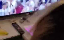 سخيف زوجة ابن عمي مقابل المال في قبو منزله.