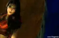 سوبر الآسيوية في سن المراهقة قرنية يحصل cummed على بوسها الجميل.