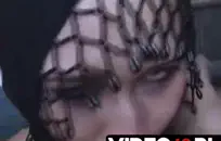 استمناء أثناء التفكير في بزاز كبيرة.