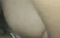 الشباب في سن المراهقة تمتص الديك الأب الكبير مثل المحترفين.