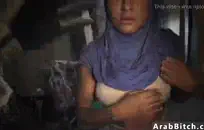 Pawg مع غنيمة ضخمة و ضيق الحمار يحب أن يمارس الجنس.